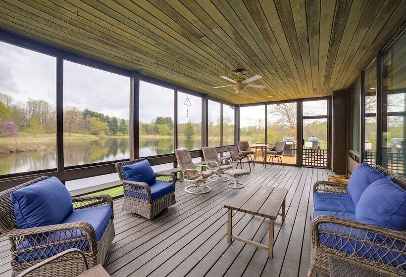 Spacious Plymouth Hideaway On Acreage W/ Lake!