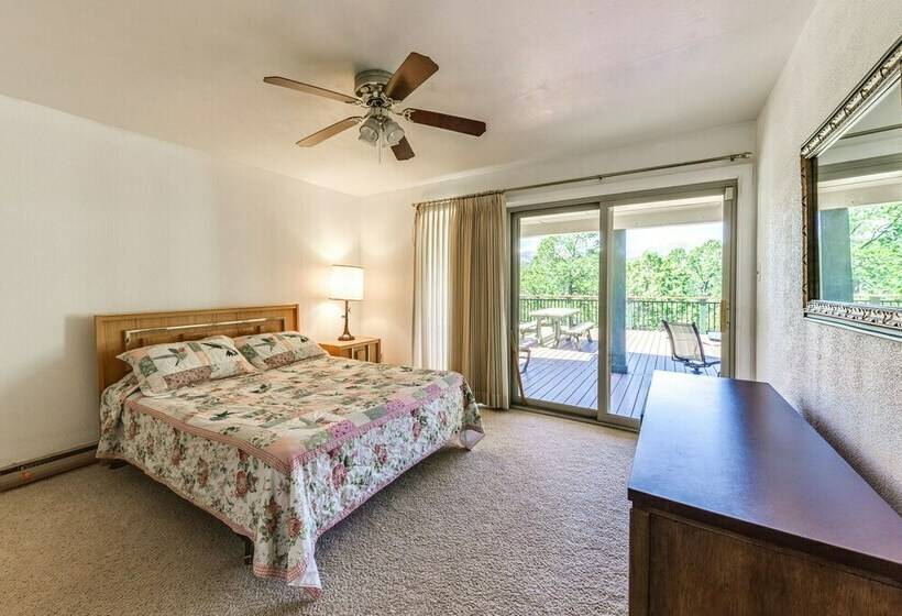 Spacious Ruidoso Home W/ Sierra Blanca Mtn Views!