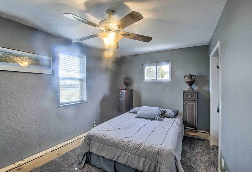 Spacious Sheboygan Home W/ Grill & Fire Pit!