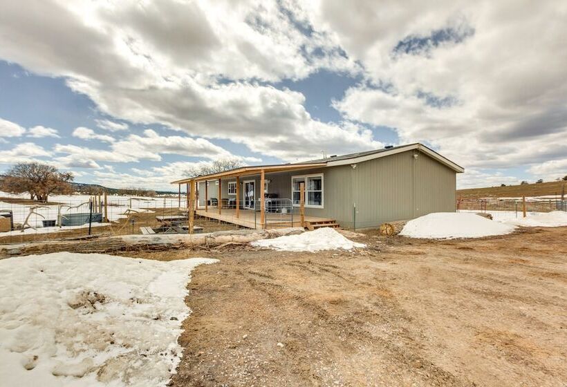 Spacious Tierra Amarilla Ranch House W/ Deck!