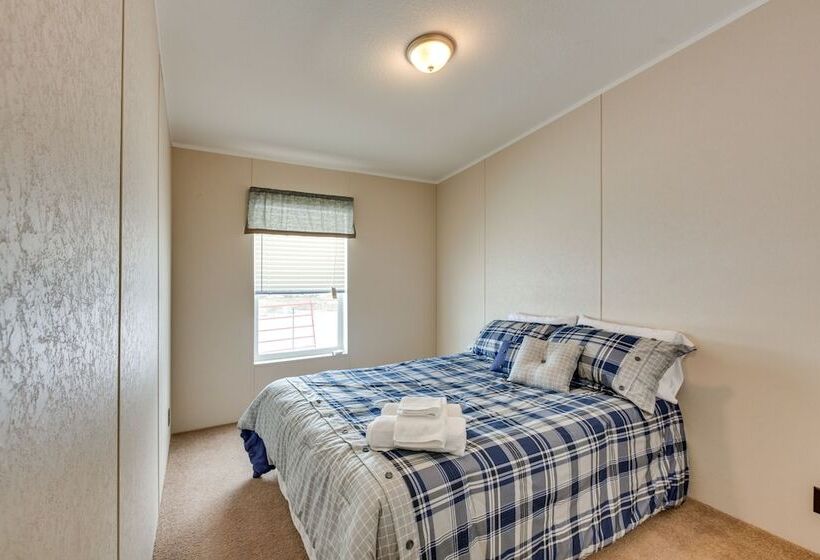 Spacious Tierra Amarilla Ranch House W/ Deck!