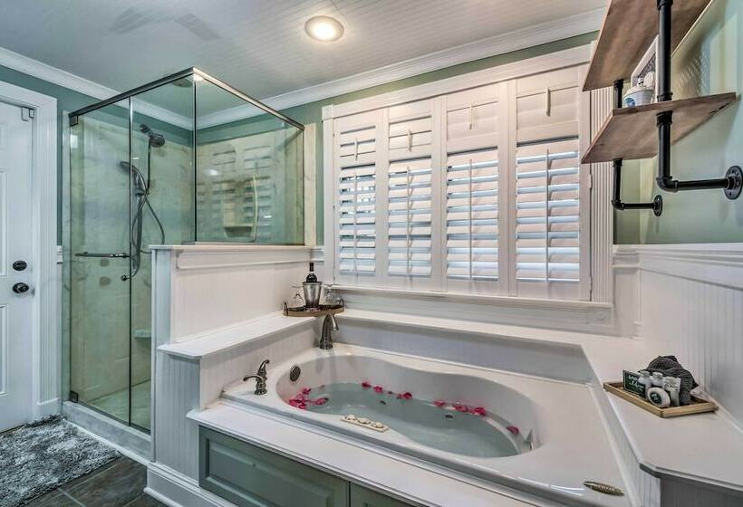 Stunning Aframe Retreat W/ Spacious Deck!