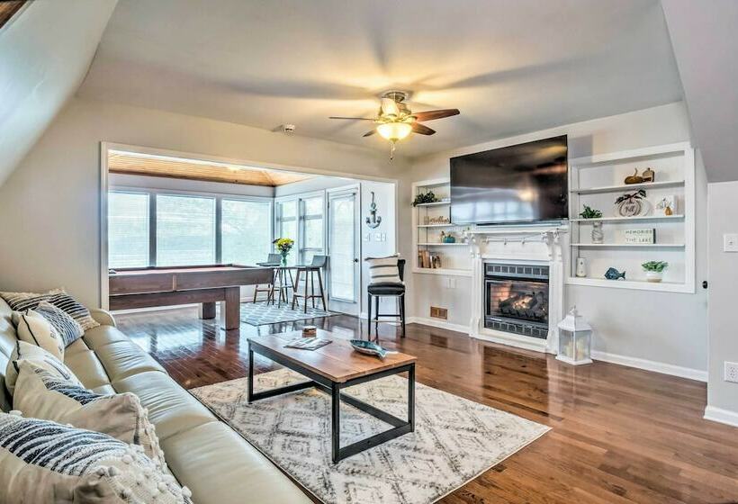 Stunning Aframe Retreat W/ Spacious Deck!