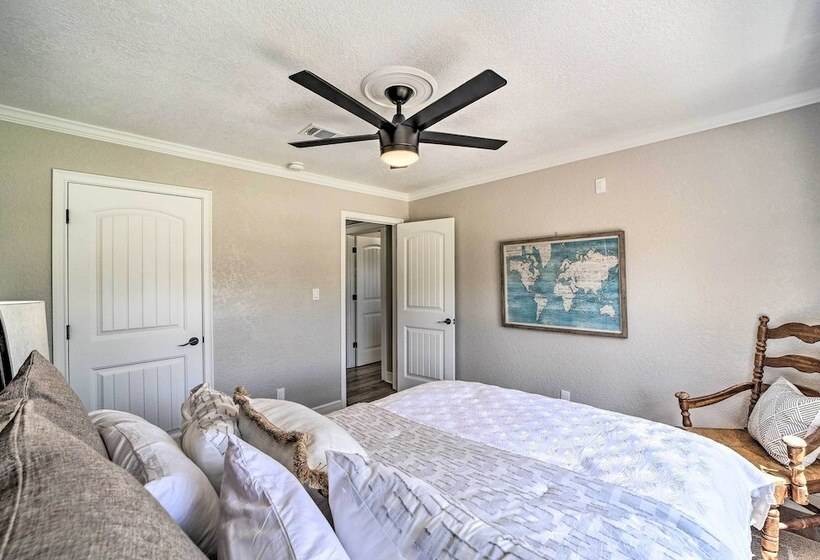 Stunning Oklahoma Home ~ 3 Mi To Spiro Mounds