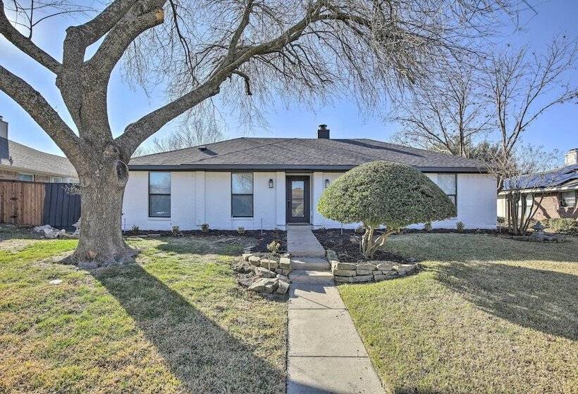 Stunning Plano Home W/ Private Pool & Hot Tub