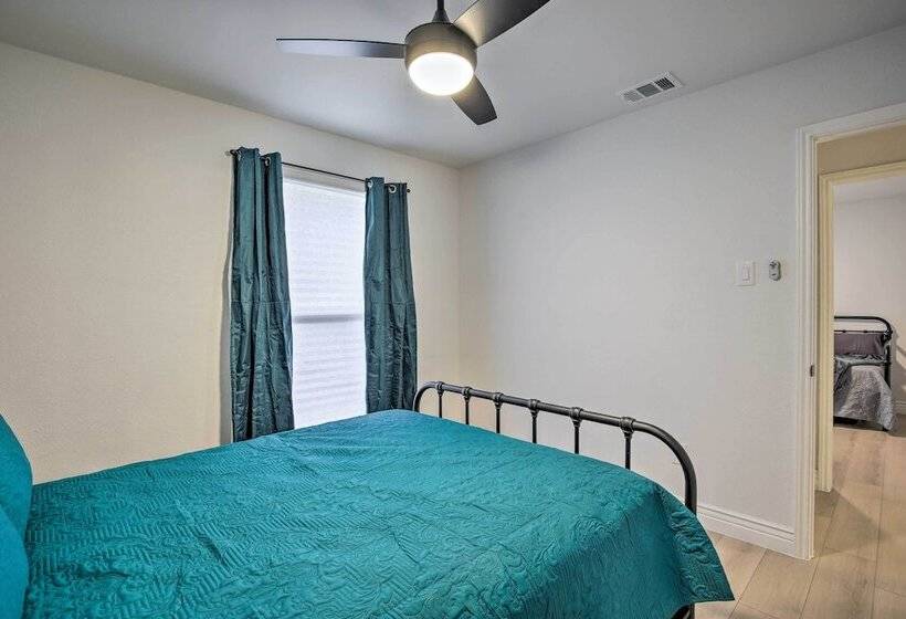 Stunning Plano Home W/ Private Pool & Hot Tub