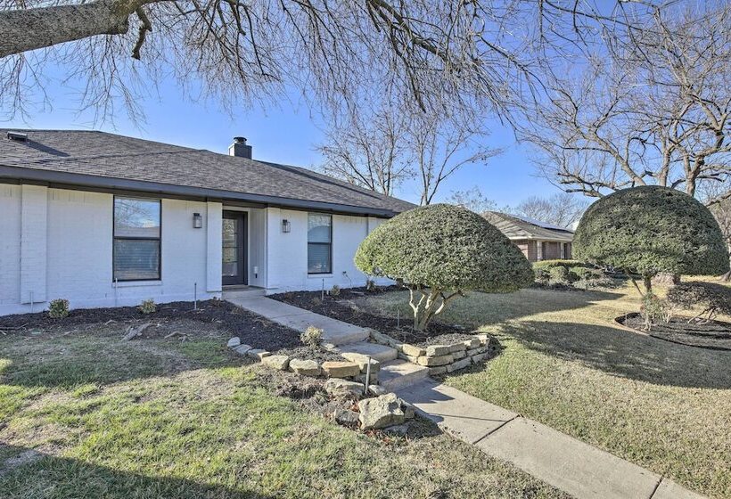 Stunning Plano Home W/ Private Pool & Hot Tub