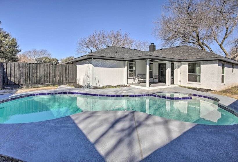 Stunning Plano Home W/ Private Pool & Hot Tub