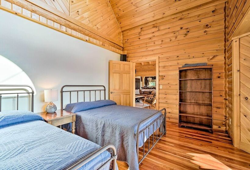 Stunning Vermont Cabin W/ Private Lake Access