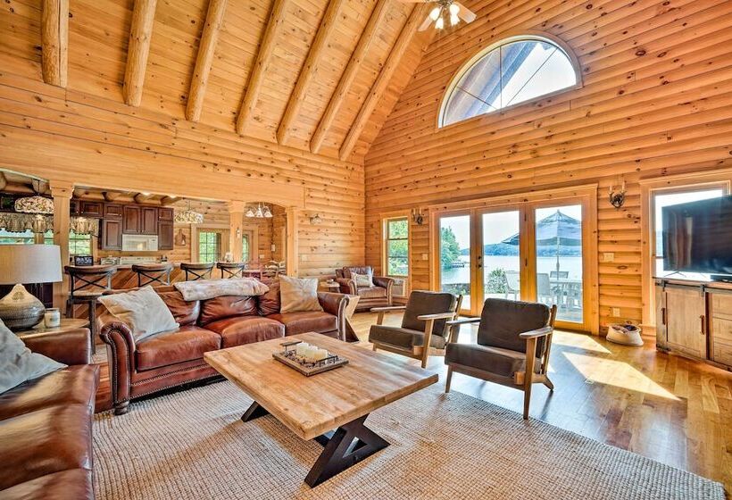 Stunning Vermont Cabin W/ Private Lake Access