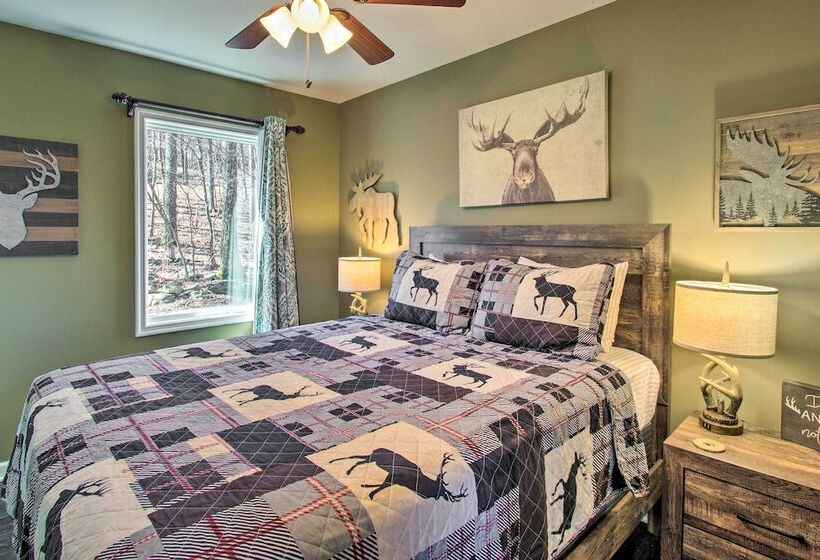 Stunning Wintergreen Resort Home: Ski & Golf!