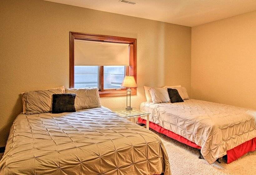 Sturgis Vacation Rental W/ Hot Tub & Game Room!