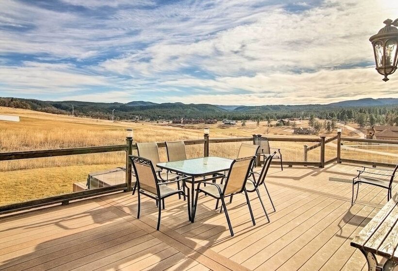 Sturgis Vacation Rental W/ Hot Tub & Game Room!