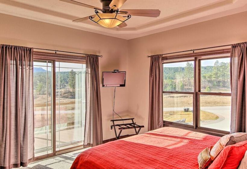 Sturgis Vacation Rental W/ Hot Tub & Game Room!