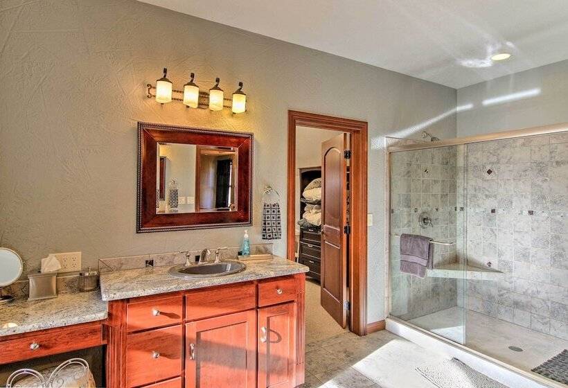 Sturgis Vacation Rental W/ Hot Tub & Game Room!