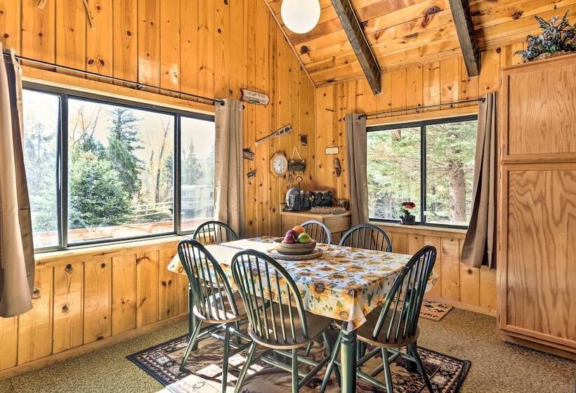 Sun Lit Orangeville Cabin W/ River Access!