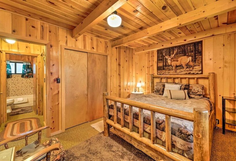 Sun Lit Orangeville Cabin W/ River Access!