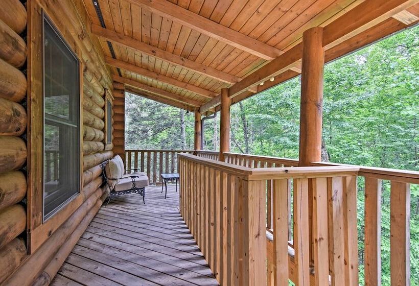 Superb Linville Mountain Cabin W/ Wraparound Decks
