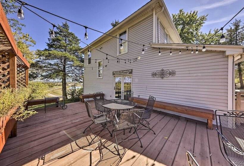 The Farm House  W/ Deck & Historic Charm!