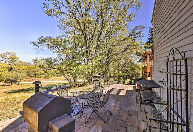 The Farm House  W/ Deck & Historic Charm!