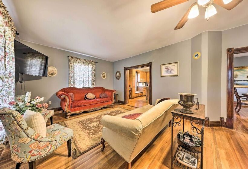 The Farm House  W/ Deck & Historic Charm!