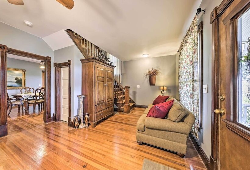 The Farm House  W/ Deck & Historic Charm!