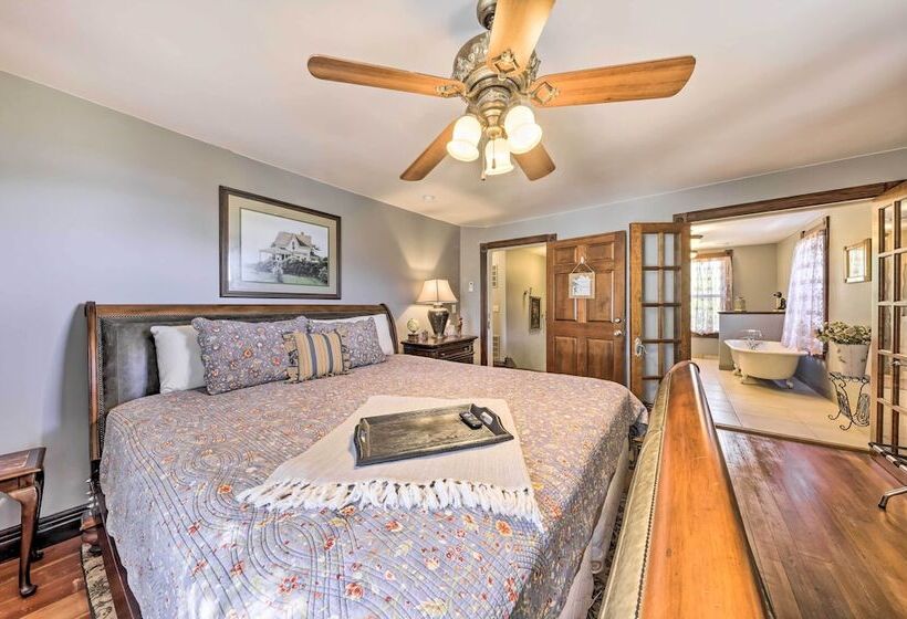 The Farm House  W/ Deck & Historic Charm!