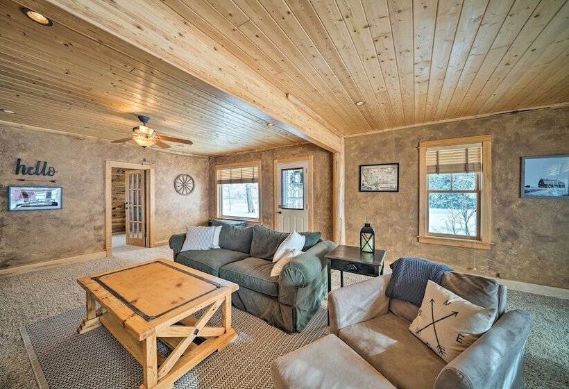 The Farmstead  On 10 Acres W/ Mountain Views!