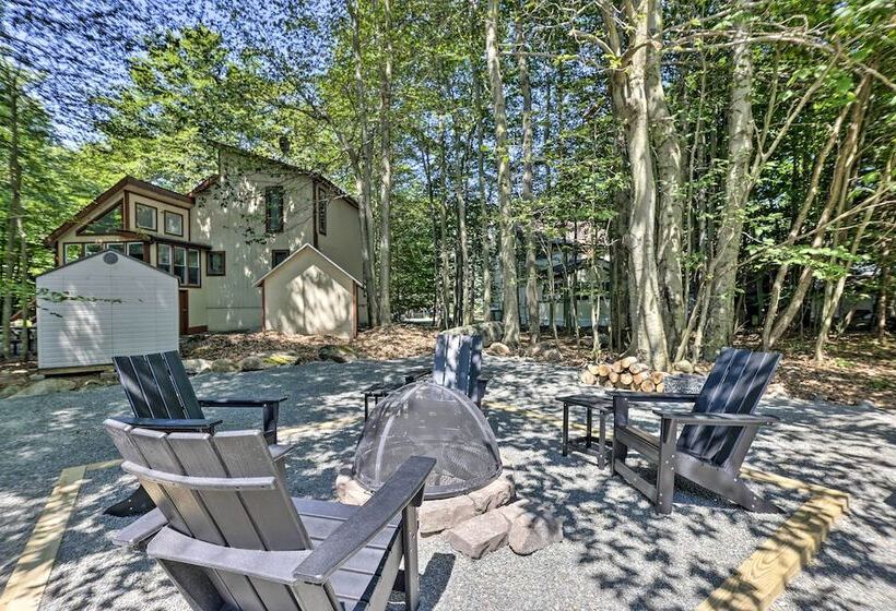 Tobyhanna Winter Escape W/ Fire Pit!