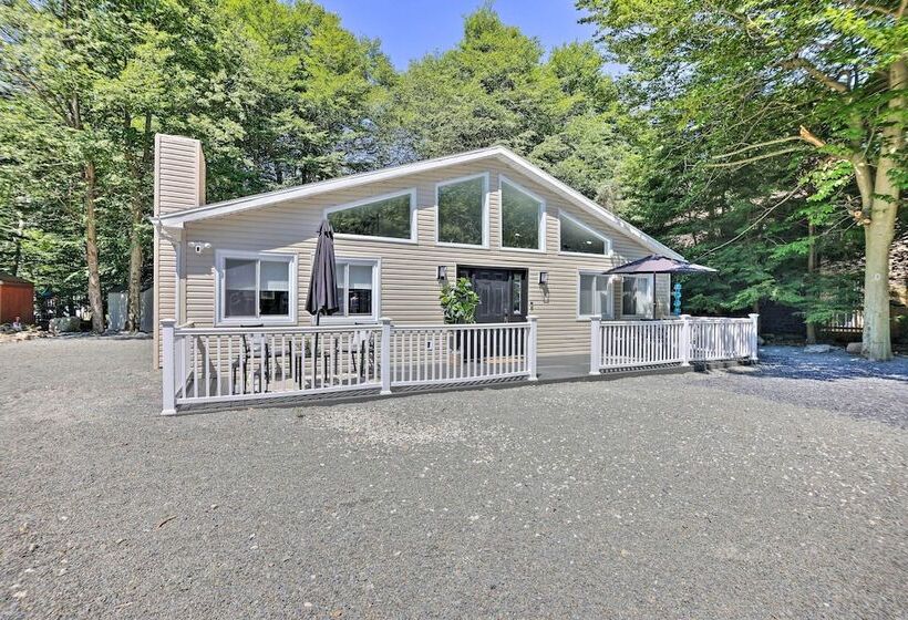 Tobyhanna Winter Escape W/ Fire Pit!