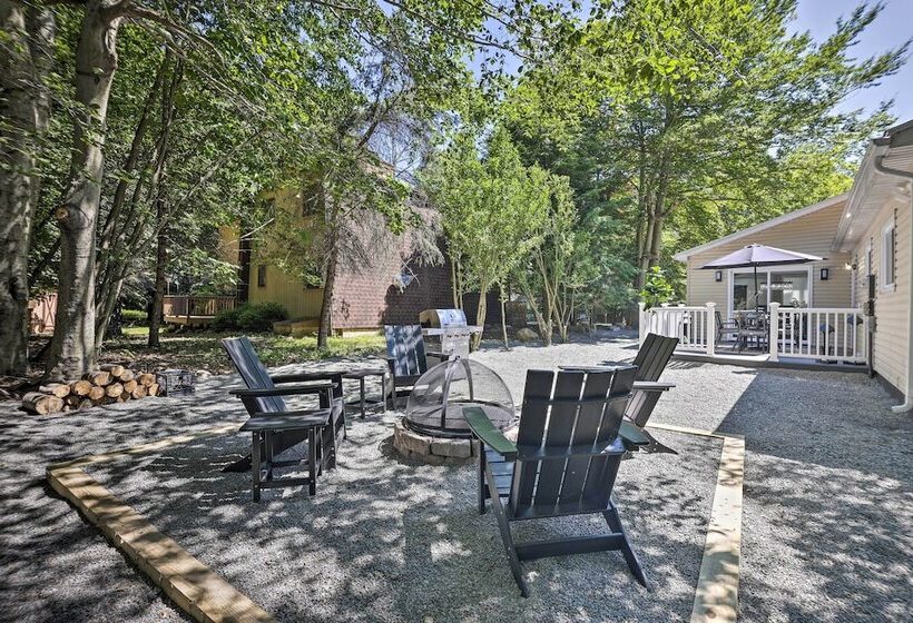 Tobyhanna Winter Escape W/ Fire Pit!