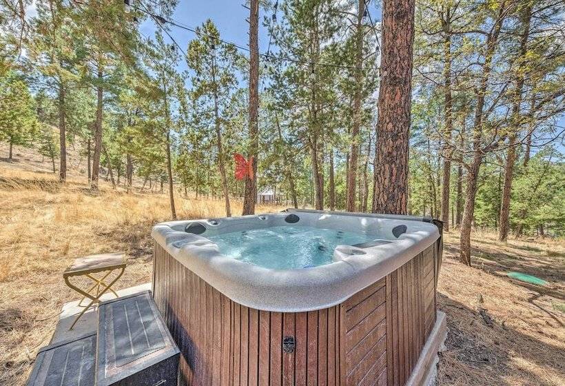 Unique & Modern Alto Home W/ Private Hot Tub!