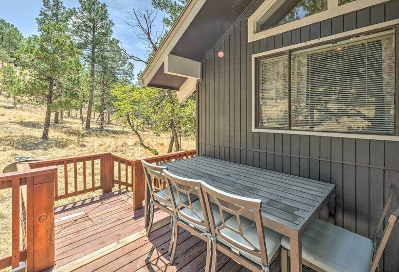 Unique & Modern Alto Home W/ Private Hot Tub!