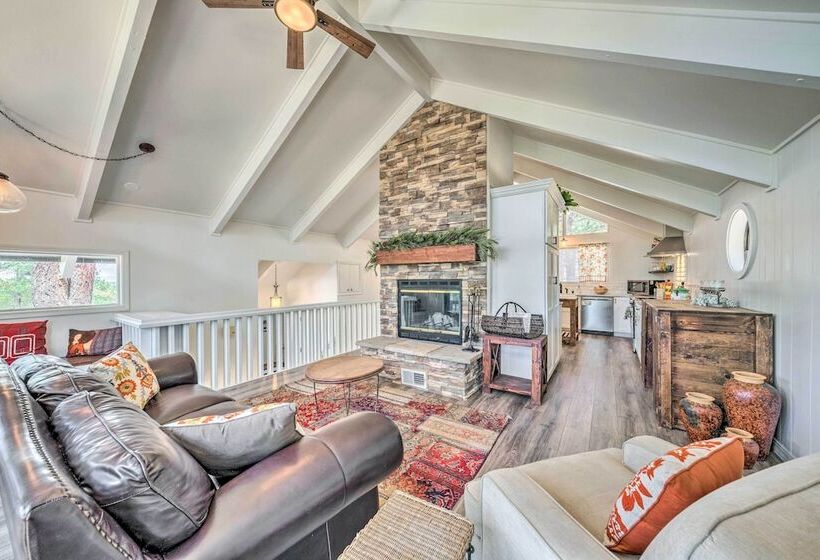 Unique & Modern Alto Home W/ Private Hot Tub!