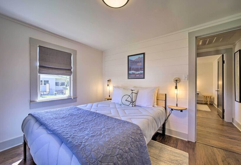 Updated Brevard Home   Close To Downtown!