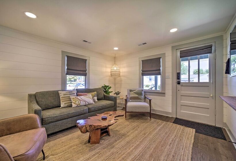 Updated Brevard Home   Close To Downtown!