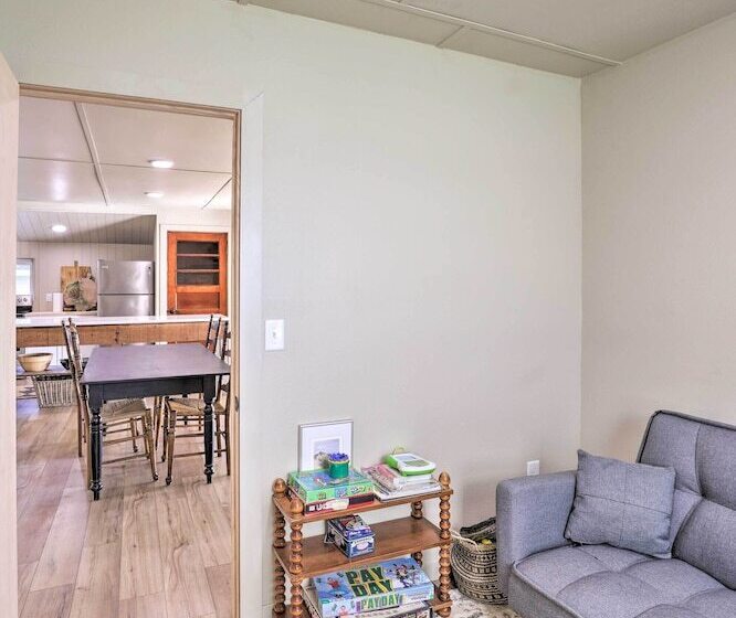 Lakefront Cabin W/ Hot Tub & Patio In Lake Norden