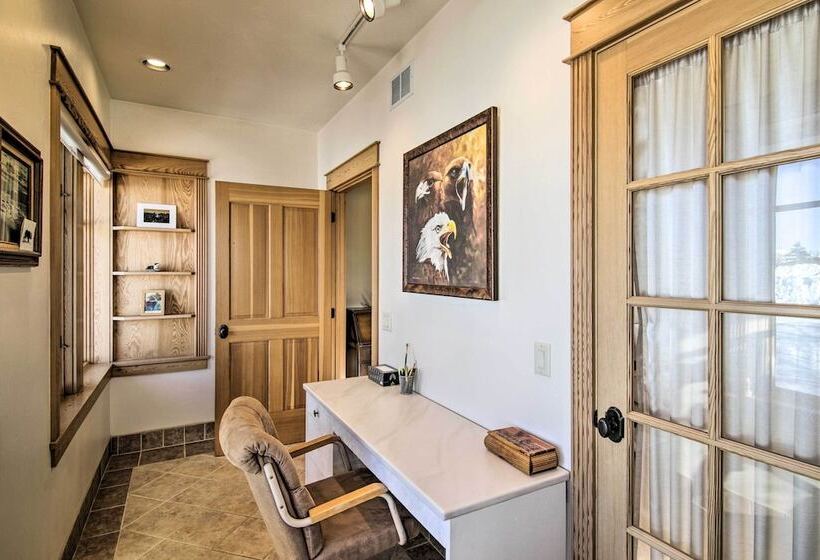 Bozeman Getaway On The Prairie W/ Patio & Grill