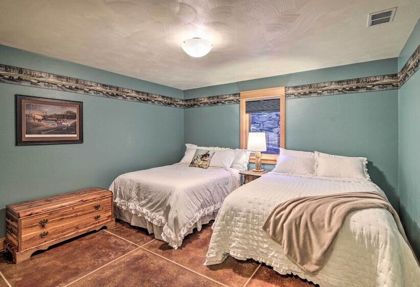 Bozeman Getaway On The Prairie W/ Patio & Grill