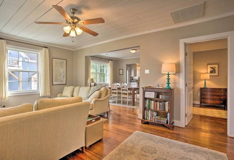 Urbanna Cottage W/ Private Yard & Water Views