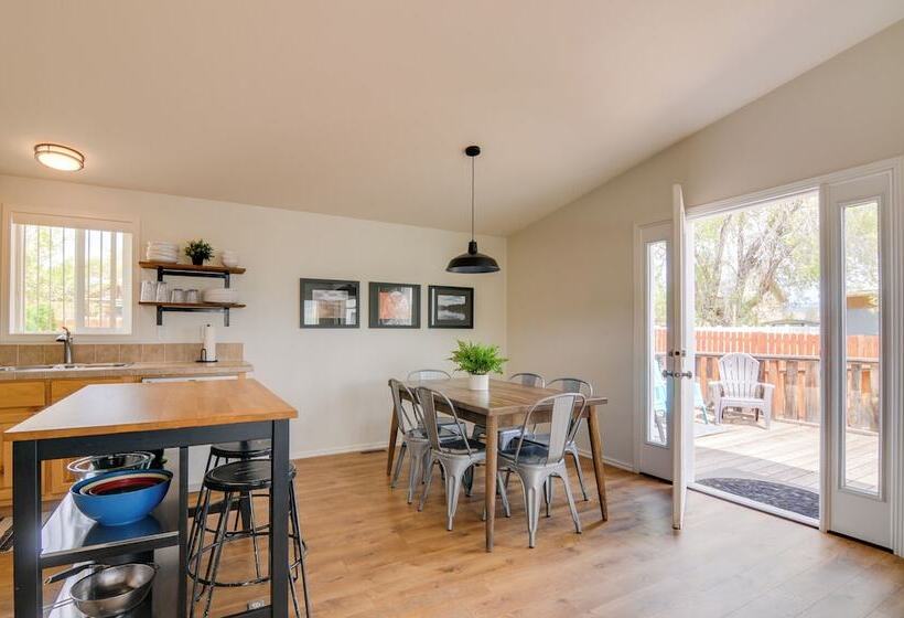 Utah Retreat   Hot Tub, Deck & Near National Parks