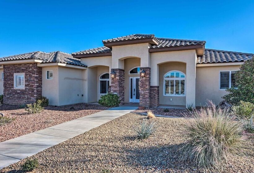 Utah Retreat W/ Heated Pool, Grill & Fire Pit!