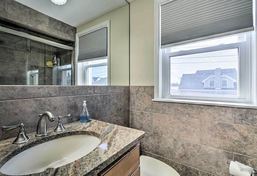 Ventnor City Retreat ~ 1 Block To Boardwalk!