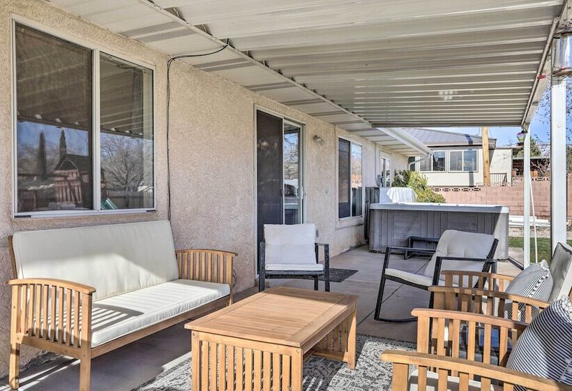 Washington Home W/ Private Hot Tub < 40 Mi To Zion