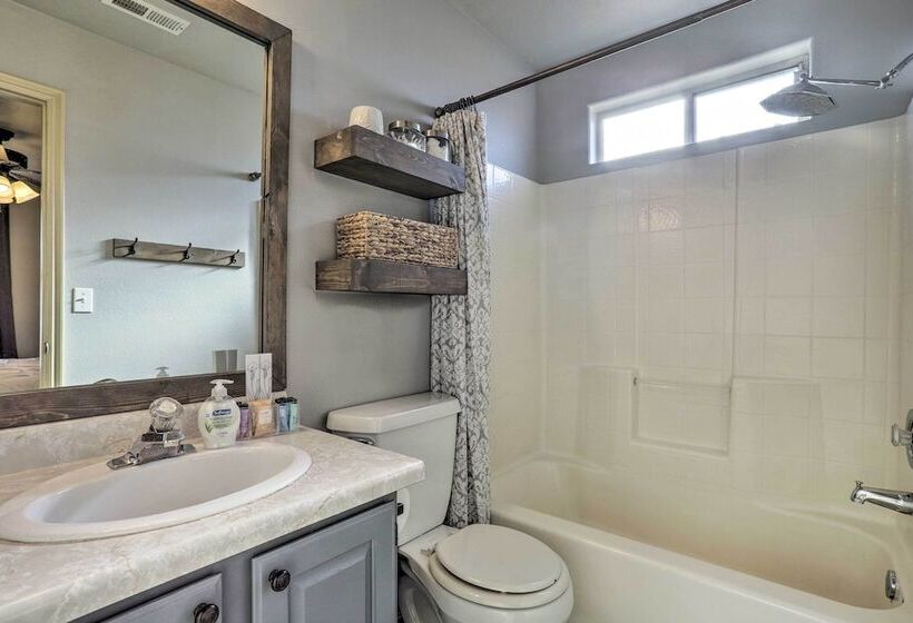 Washington Home W/ Private Hot Tub < 40 Mi To Zion