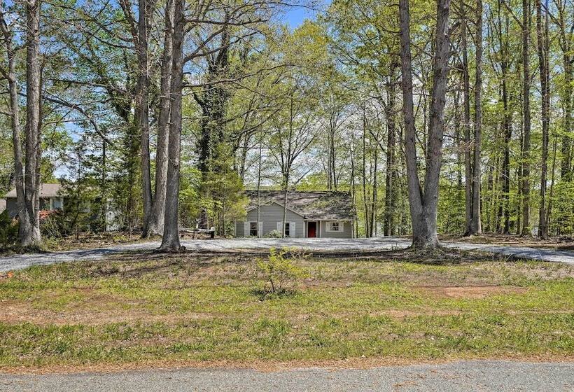Waterfront Cottage W/ Boat Dock & 3 Decks!