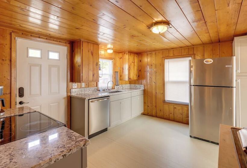 Waterfront Cottage W/ Sunroom + Patio & Grill