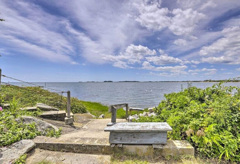 Waterfront Cottage W/ Sunroom + Patio & Grill