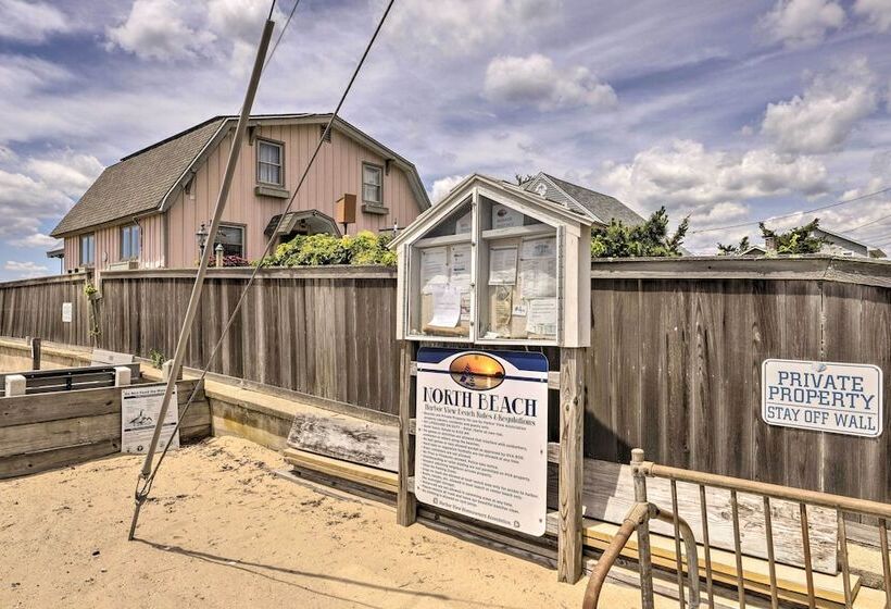 Waterfront Cottage W/ Sunroom + Patio & Grill