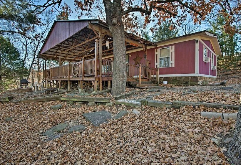 Waterfront House W/ Boat Slip On Lake Eufaula!